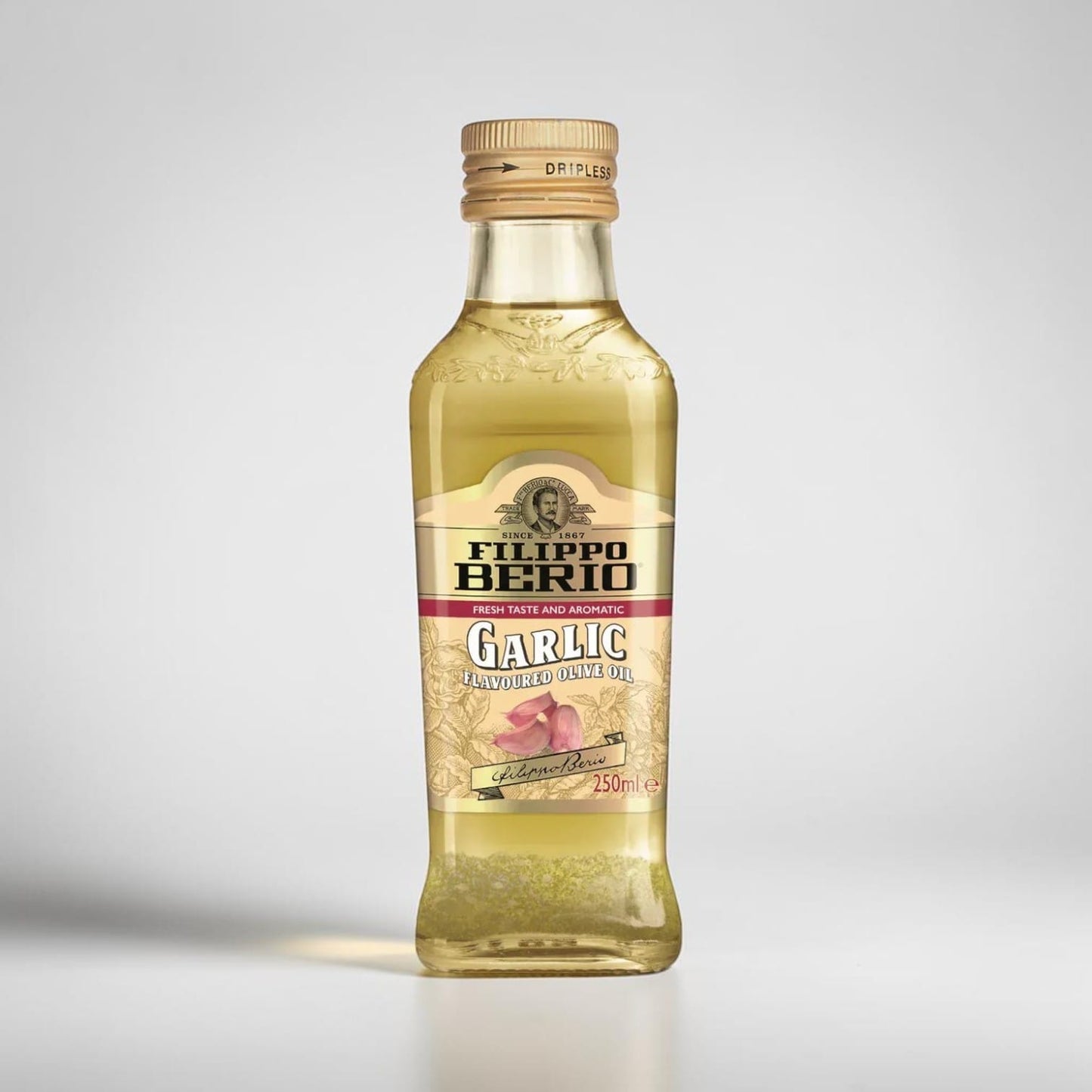 Garlic Flavoured Olive Oil by Filippo Berio