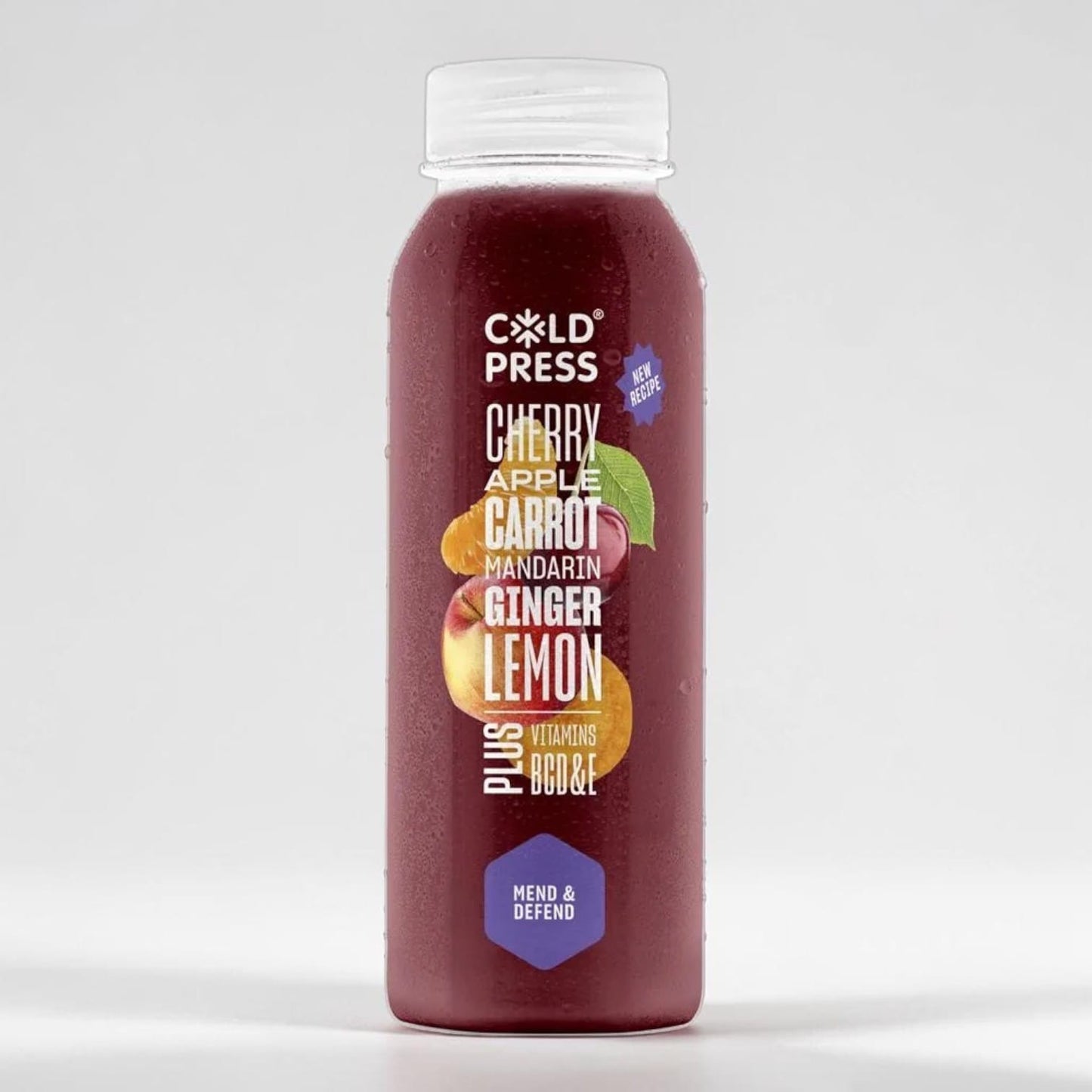 Saporia Cold Press Mend & Defend juice blend with cherry, apple, carrot, mandarin, ginger, lemon, and vitamins B, C, D, E.