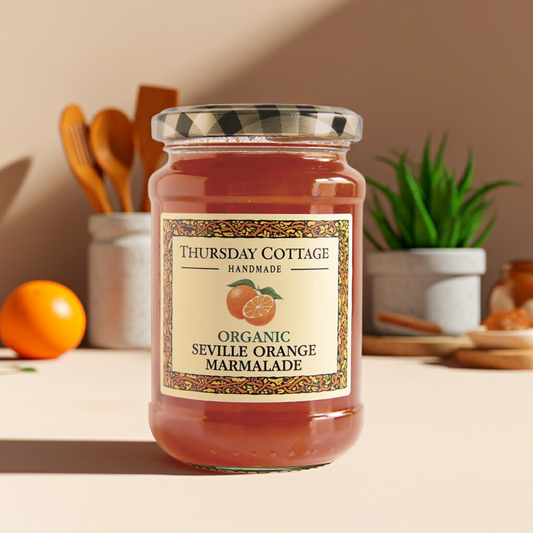 Crafted with organic Seville oranges for a bold, bitter-sweet marmalade. A refined choice for marmalade lovers and baking enthusiasts alike.